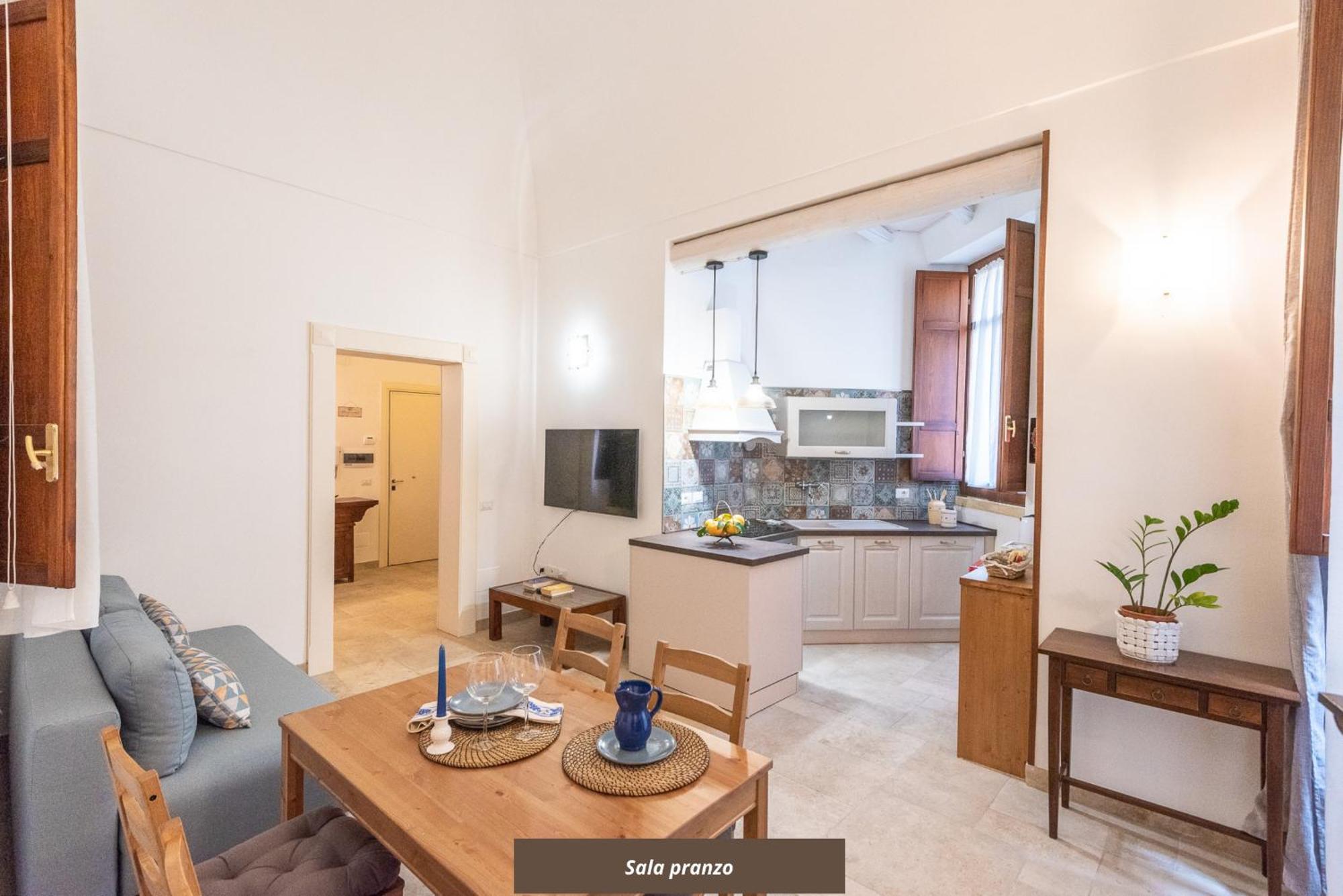 Rubichi 6 - Old Town Apartment Sit Лече Екстериор снимка